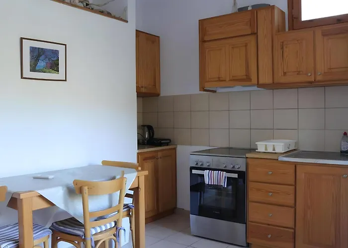 아파트 Milia Áyios Nikítas